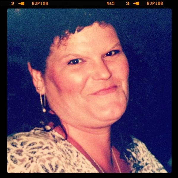 Robin Lynn Garton