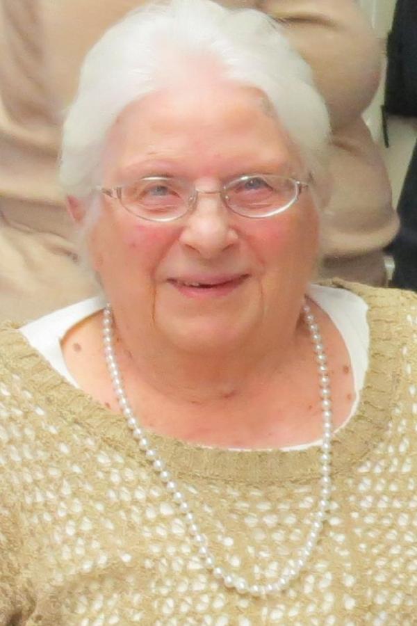 Elizabeth (tonero) Magno