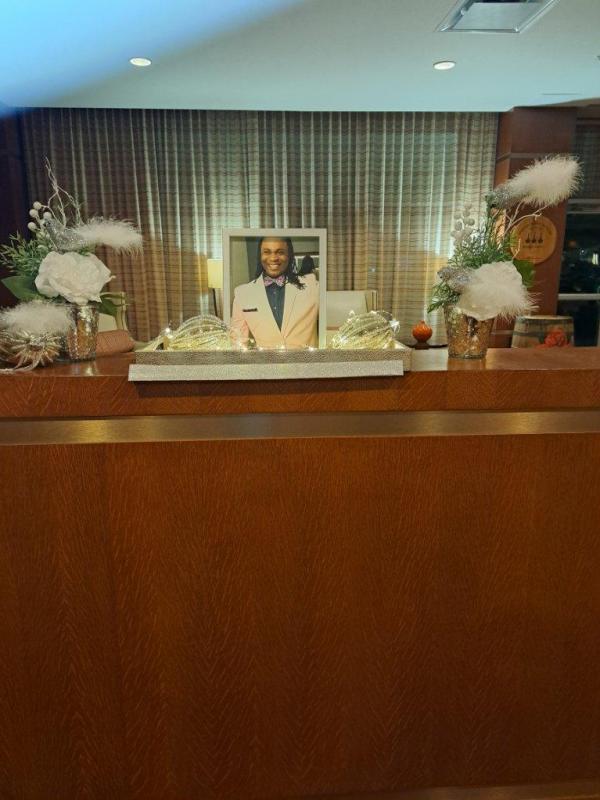 Dearl Dwight Hampton