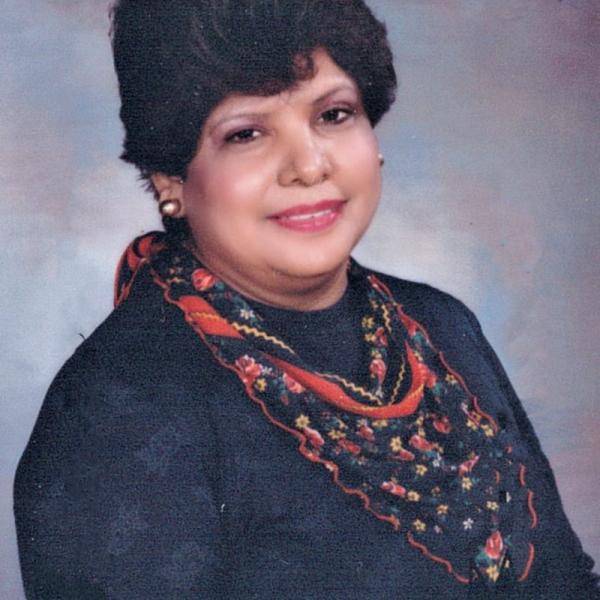 Maria Elena Enriquez