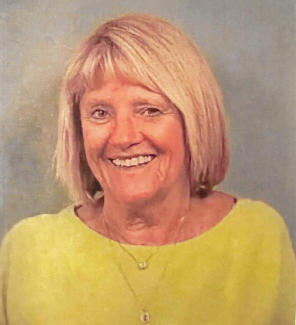 Deborah Sue Todd Hennessey