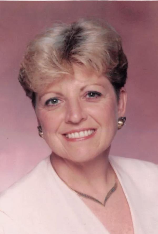 Sheryl&rsquo;s D. Hardcastle