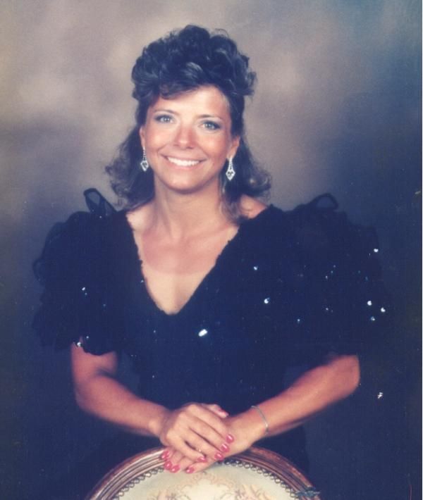 Dana (hunt) Schweikert