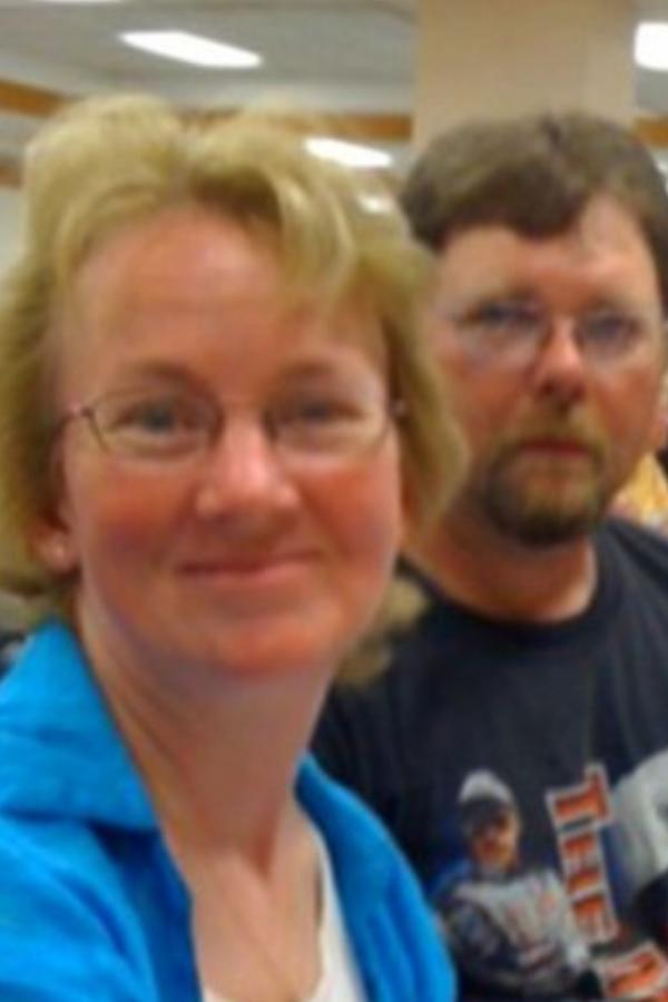 Carol E. (swanson) Hyatt