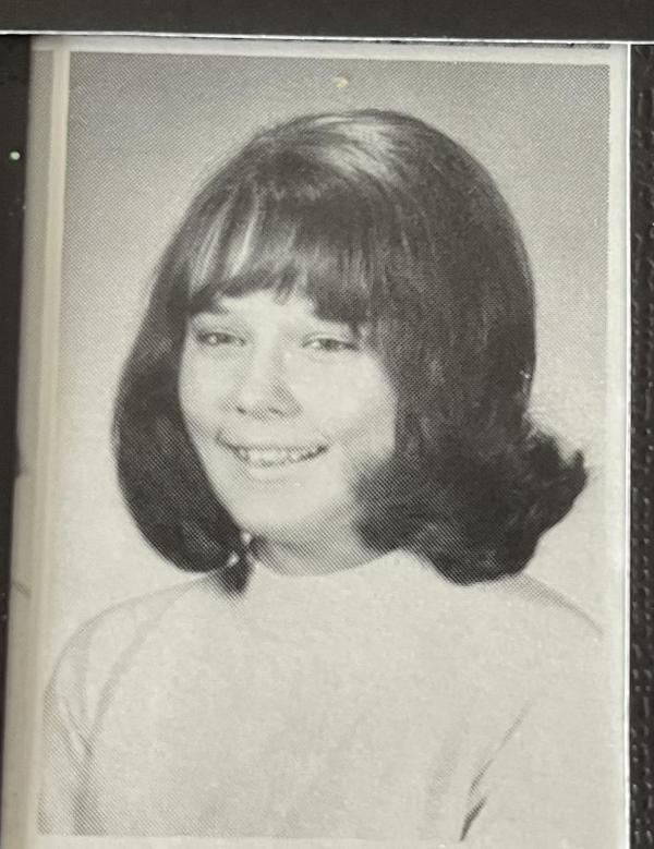 Karin Lee (peterson) Linder