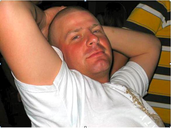 Dustin Thomas Uselton