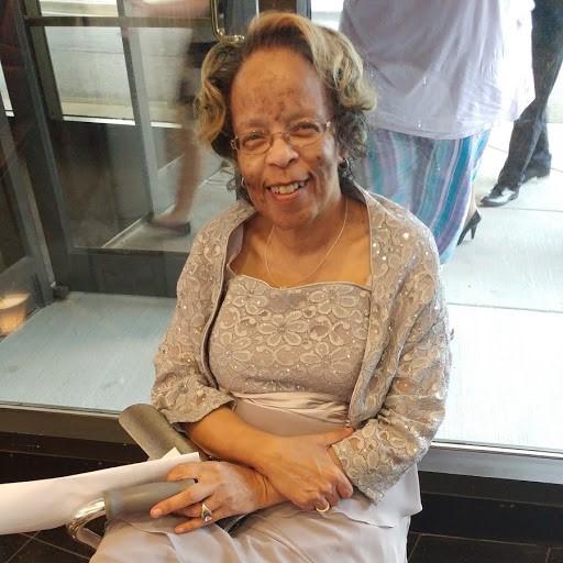 Alice Yvonne Manning Lipscomb