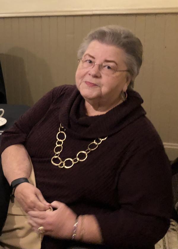 Carolyn Schneider Fredericks