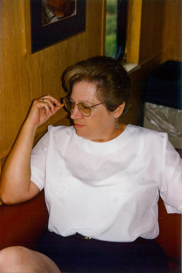 Cheri Schmidt (mclain)