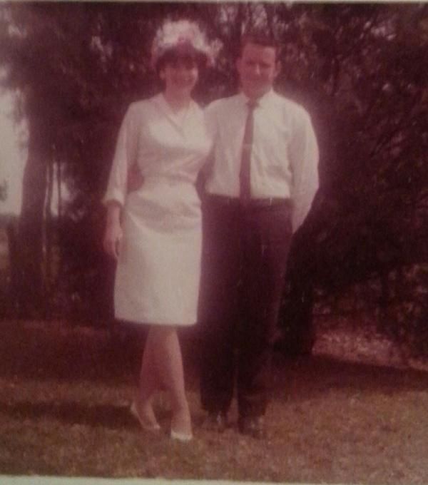 Robert Earl ( Bobby ) Byrd