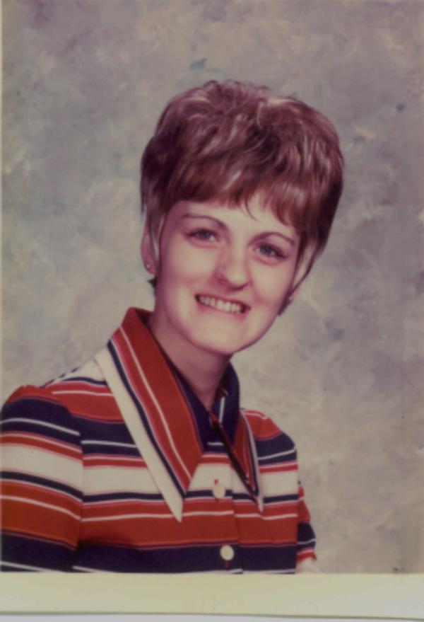 Connie (harris) Hardacker