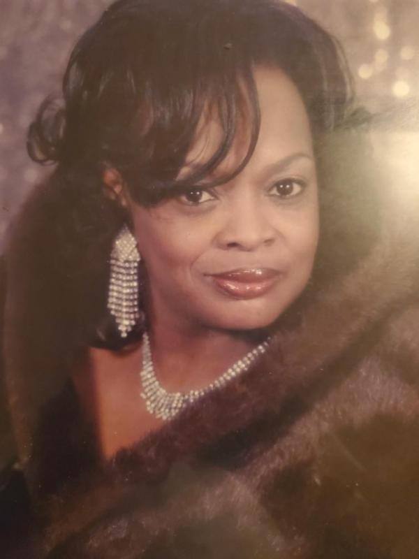 Angela Lashalle Donnelson