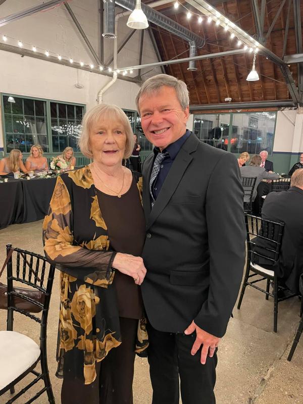 Janice Lee (warner) Zarkis