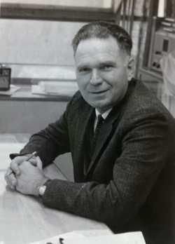 Donald Calvin "coach" Holsapple