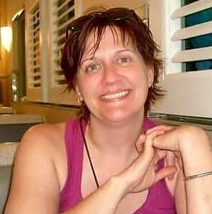 Anita Stephanie Biernat (holt)