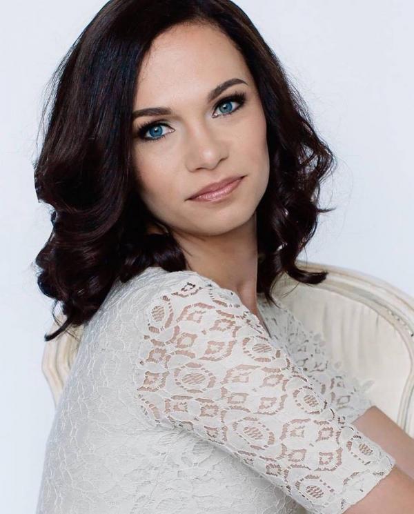 Emily Manion Roebken